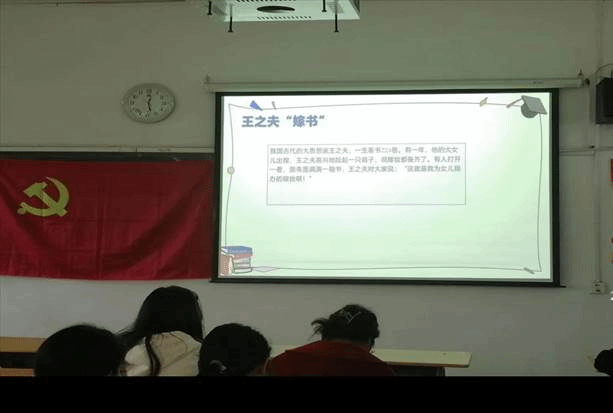 92ac5e8fc0c9c11de3b5f582721945e
